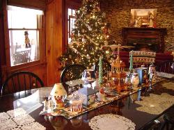 Snowman candles light the table...a snowman tree lights the room!